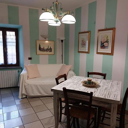 Casa Rosita Vista Lago Bolsena Bagian luar foto