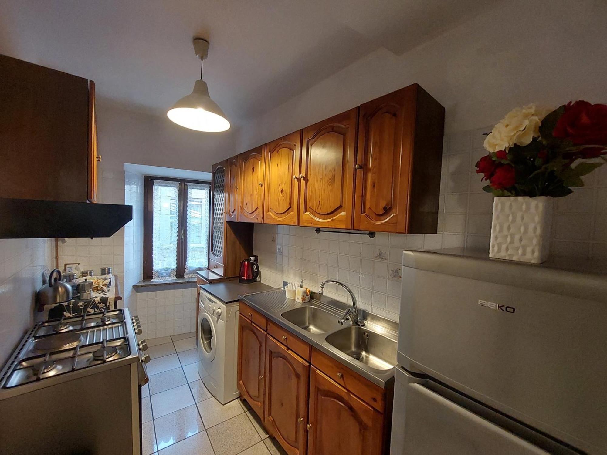 Casa Rosita Vista Lago Bolsena Bagian luar foto