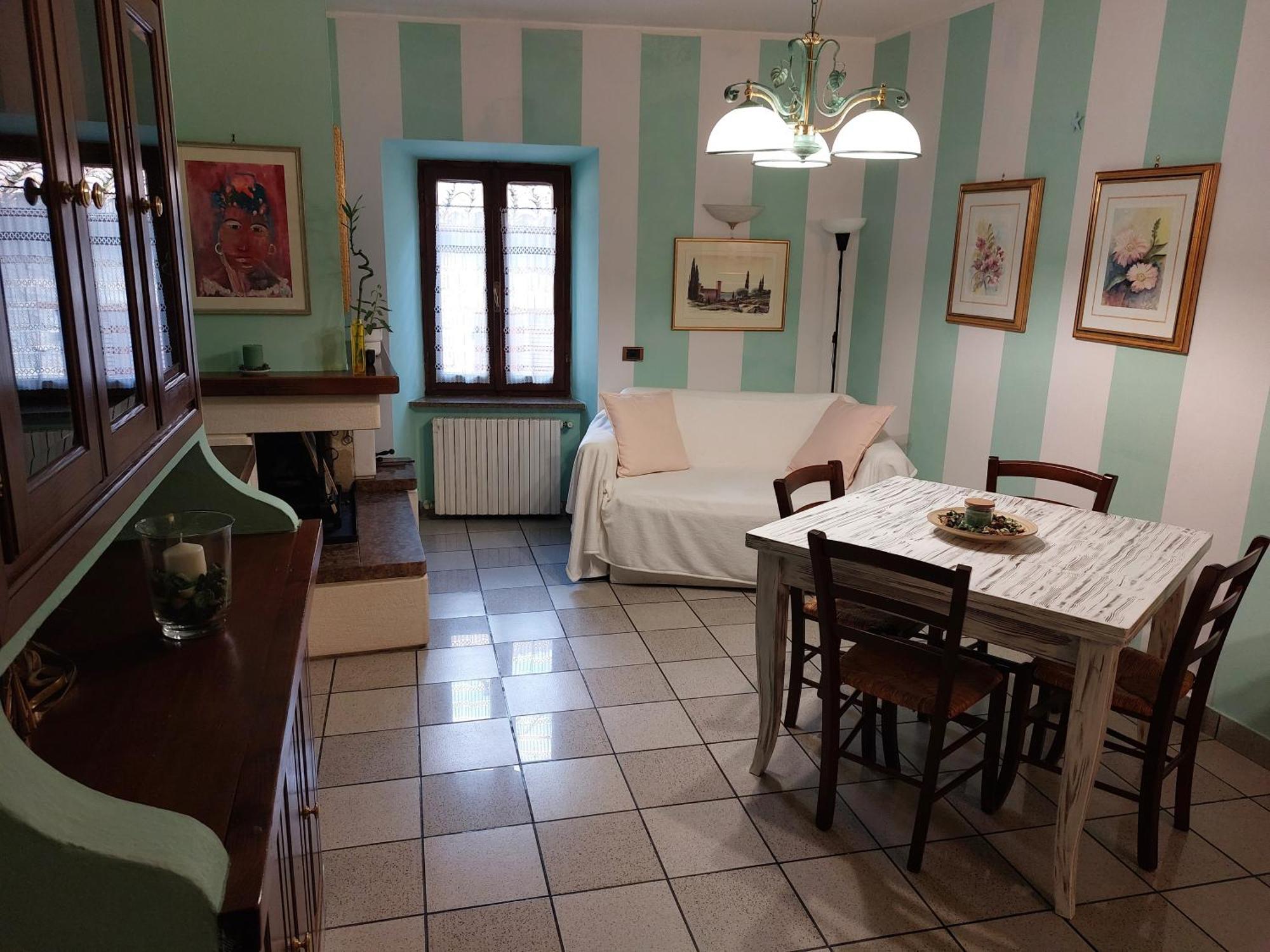 Casa Rosita Vista Lago Bolsena Bagian luar foto